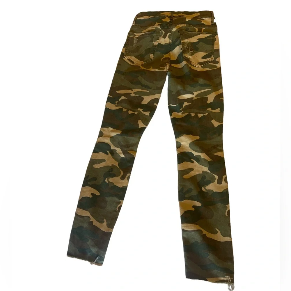 MOTHER High Waisted Looker Ankle Fray in See Me Green Camo Camouflage Size 26 - Picture 4 of 7